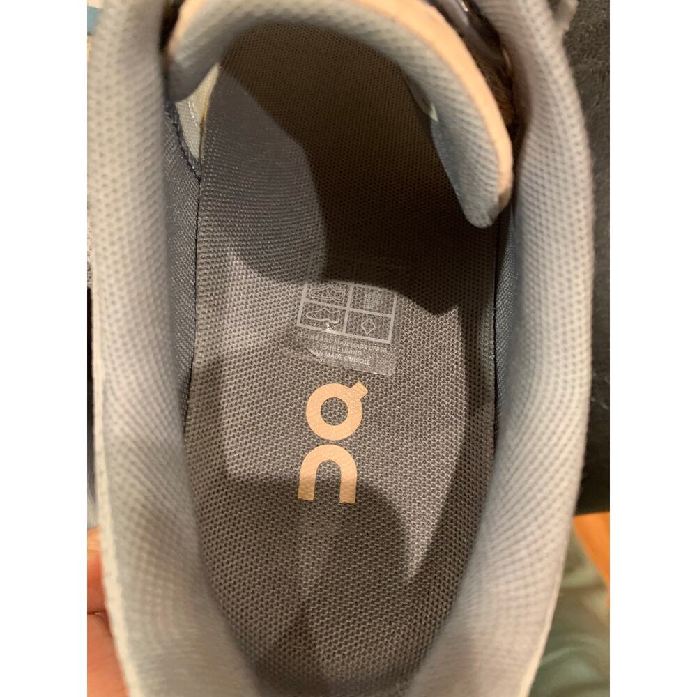 On Cloud Running shoes Cloud 5 Push Women’s size 6.5 gray peach - Picture 5 of 9